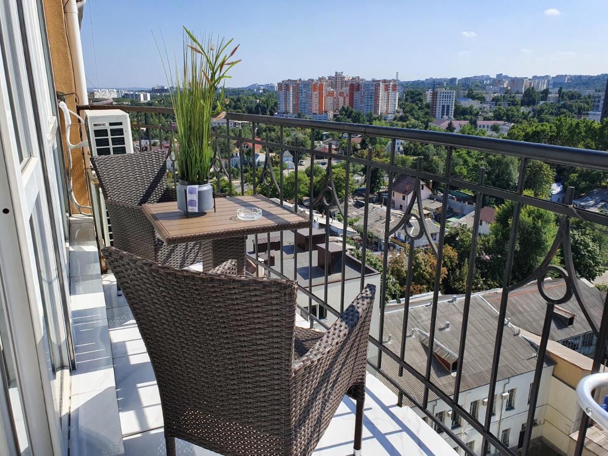 Penthouse On Strada Ismail 58/1 Apartamento Chisinau Exterior foto